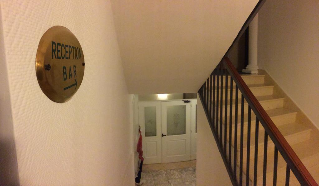 Hotel Clinton Casoria Eksteriør billede